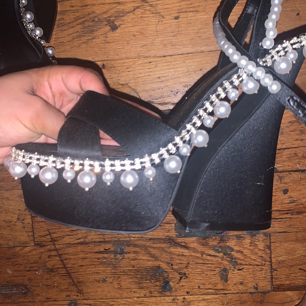 Beautiful Dolls Kill faux Pearl and Diamond heels